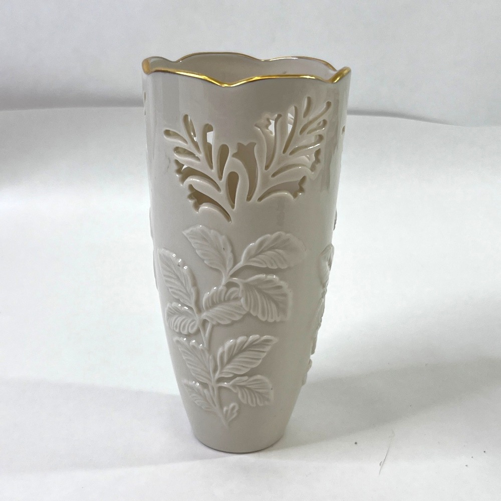 Lenox Westbury Pierced Vase Raised Leaves Gold Trim Ivory 6-3/4 Inch
